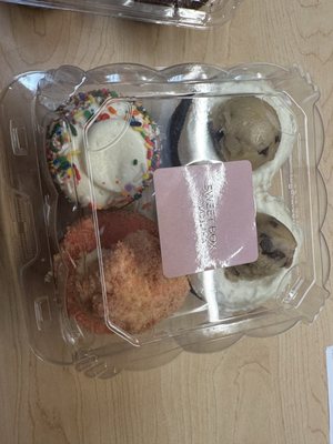 Sweet Box Bakeshop by null