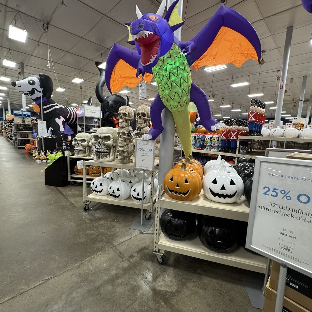 At Home - Furniture Stores Near Me - Coraopolis, Pennsylvania