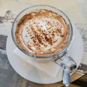 Veskolini Cafe - Maple Cinnamon Latte - Desserts Near Me - Dunedin, Florida Veskolini Cafe - Maple Cinnamon Latte - Desserts Near Me - Dunedin, Florida