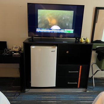 Chaparral Motor Inn - TV - Hotels Near Me - Burlington, Colorado