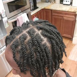 Royal Bliss Hair - Two strand twists by Miah