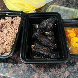 Side Rice & Peas Jerk Chicken Wings Curry Shrimp