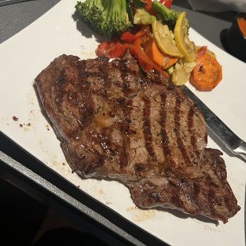 Yellow Brix Restaurant - Ribeye and mixed vegetables - Seafood Near Me - Carlsbad, New Mexico Yellow Brix Restaurant - Ribeye and mixed vegetables - Seafood Near Me - Carlsbad, New Mexico