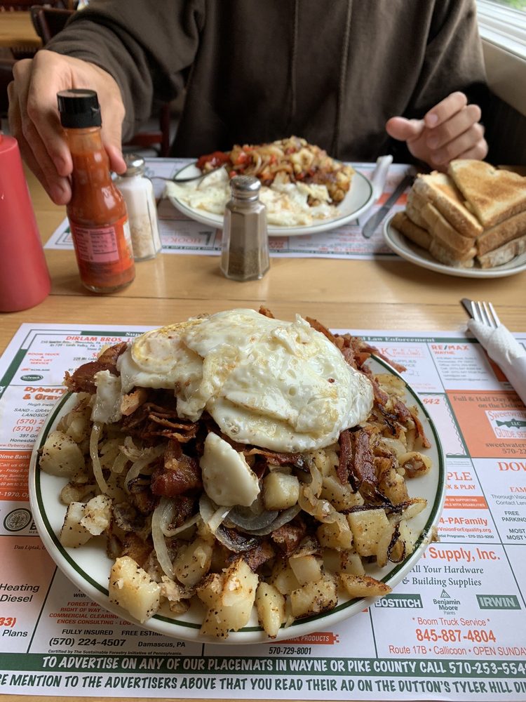 DUTTON’S TYLER HILL DINER Updated October 2024 49 Photos & 40