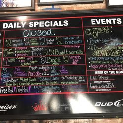 Ballyhoo Pizza King & Tavern - Daily Specials & Events