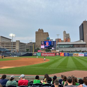 Toledo Mud Hens - Professional Sports Teams Near Me - Toledo, Ohio Toledo Mud Hens - Professional Sports Teams Near Me - Toledo, Ohio