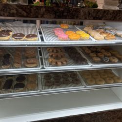 Cleveland Donuts & Deli