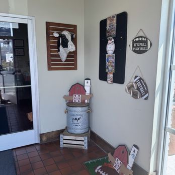 Crazy Cow Cafe - Entry - American Near Me - Beaver, Utah