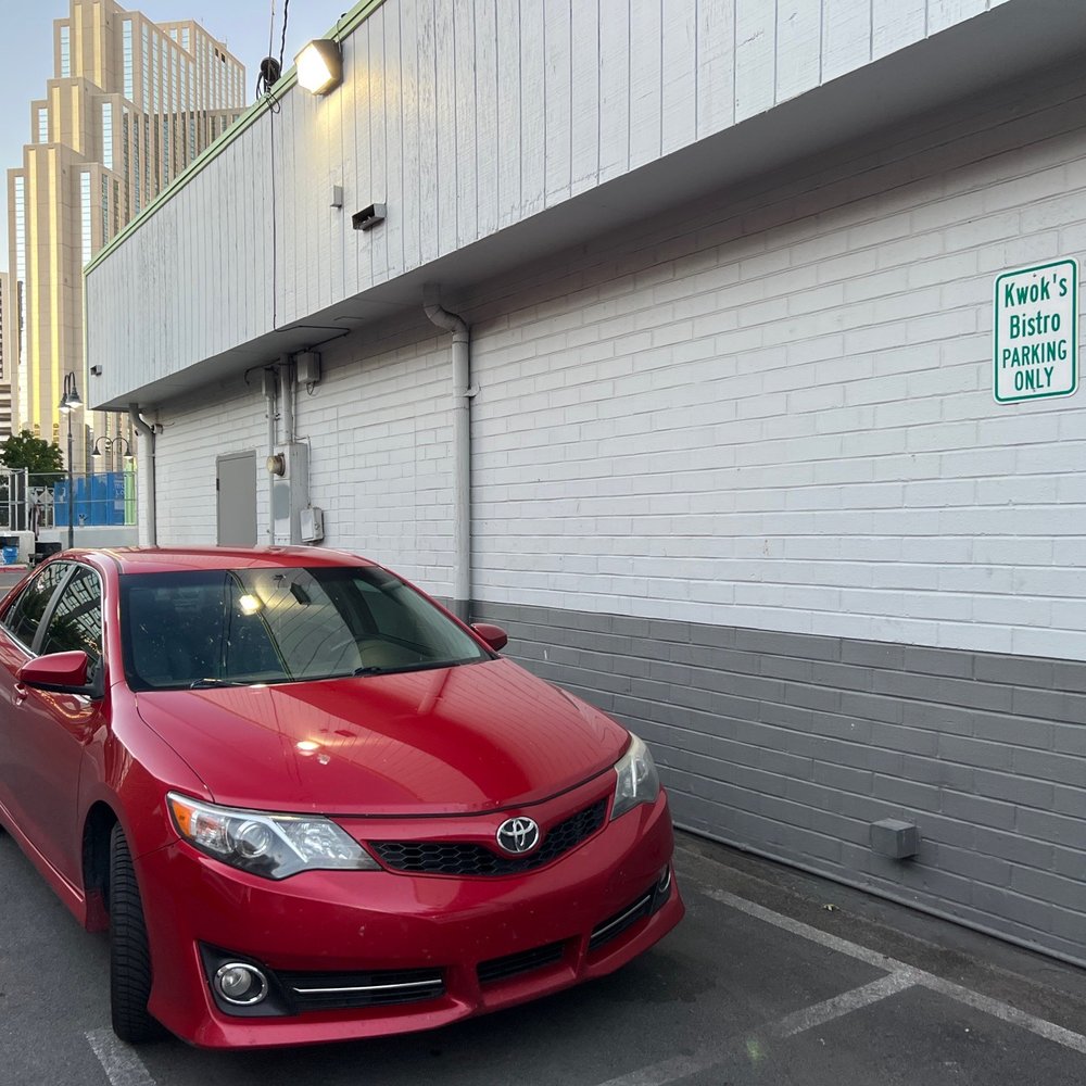 Kwok's Bistro - 9/29/22 Small parking lot - Chinese Near Me - Reno, Nevada Kwok's Bistro - 9/29/22 Small parking lot - Chinese Near Me - Reno, Nevada
