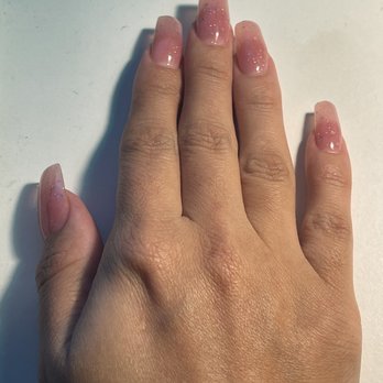 Pro Nails - Nail Salons Near Me - Honolulu, Hawaii