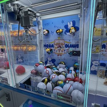 Mega Claws - Arcades Near Me - San Jose, California