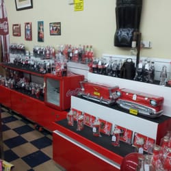 Yesterday's Treasures @ Dee's - Fore the Coke collector