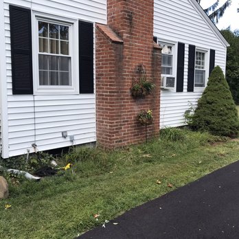 LD's Lawn Service - the front of the house - Lawn Services Near Me - Riverside, Rhode Island