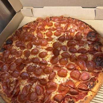 CRENO’S PIZZA - Updated January 2026 - 5885 Frazeysburg Rd, Nashport ...