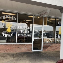 Chicken Town Front !!