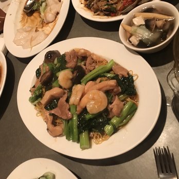 Asia Manoa Chinese Restaurant - Seafood noodles - Chinese Near Me - Honolulu, Hawaii