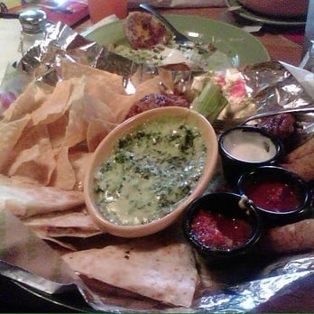 Applebee's Grill + Bar - App plate - American Near Me - Tukwila, Washington Applebee's Grill + Bar - App plate - American Near Me - Tukwila, Washington