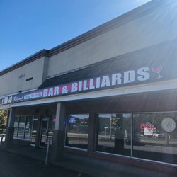 Royal Bar and Billiards