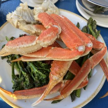 The Fisherman's Restaurant - Snow crab - Seafood Near Me - Seattle, Washington