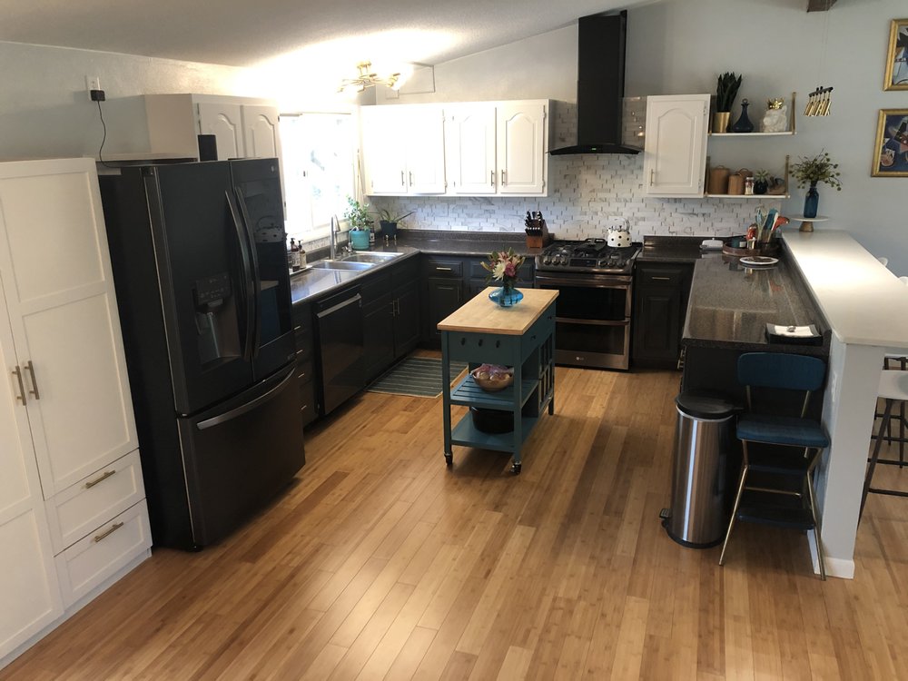 CORRIDOR HOME REDESIGN 18 Photos 102 E Main St, West Branch, Iowa