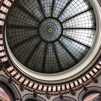 Heinen's - Wine Bars Near Me - Cleveland, Ohio Heinen's - Wine Bars Near Me - Cleveland, Ohio