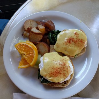 Bell Tower Cafe - Eggs Benedict - Breakfast & Brunch Near Me - Saratoga, California Bell Tower Cafe - Eggs Benedict - Breakfast & Brunch Near Me - Saratoga, California