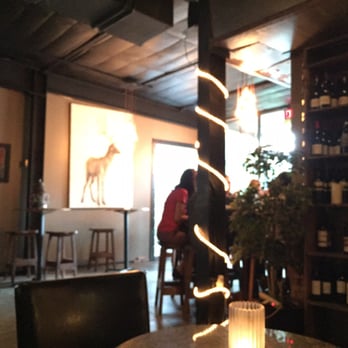 Simone on Sunset - Cute interior with tables and a back room - Wine Bars Near Me - Houston, Texas Simone on Sunset - Cute interior with tables and a back room - Wine Bars Near Me - Houston, Texas