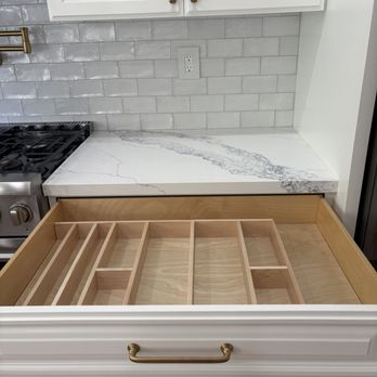 Mr. Cabinet Care - Custom drawer insert next to range for utensils - General Contractors Near Me - Anaheim, California Mr. Cabinet Care - Custom drawer insert next to range for utensils - General Contractors Near Me - Anaheim, California