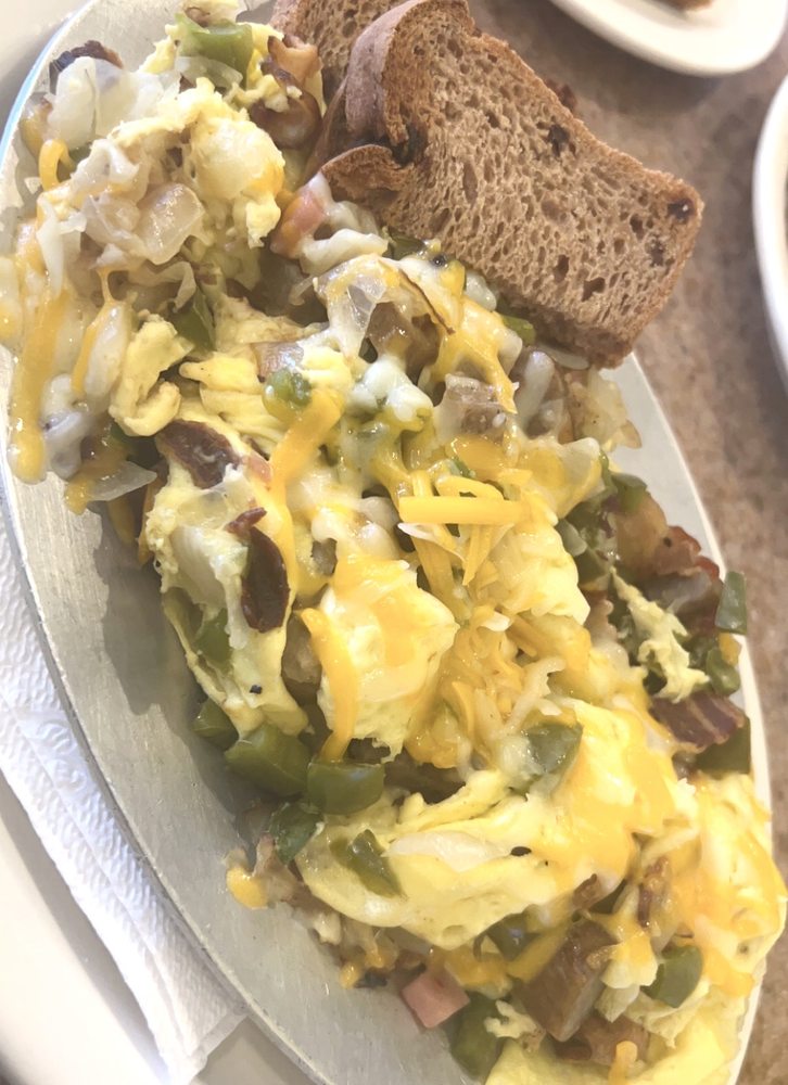 OBER EASY DINER Updated October 2024 30 Reviews 416 Emerson Ave