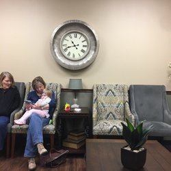 Presbyterian Hospital of Flower Mound - Nice clock in the waiting area