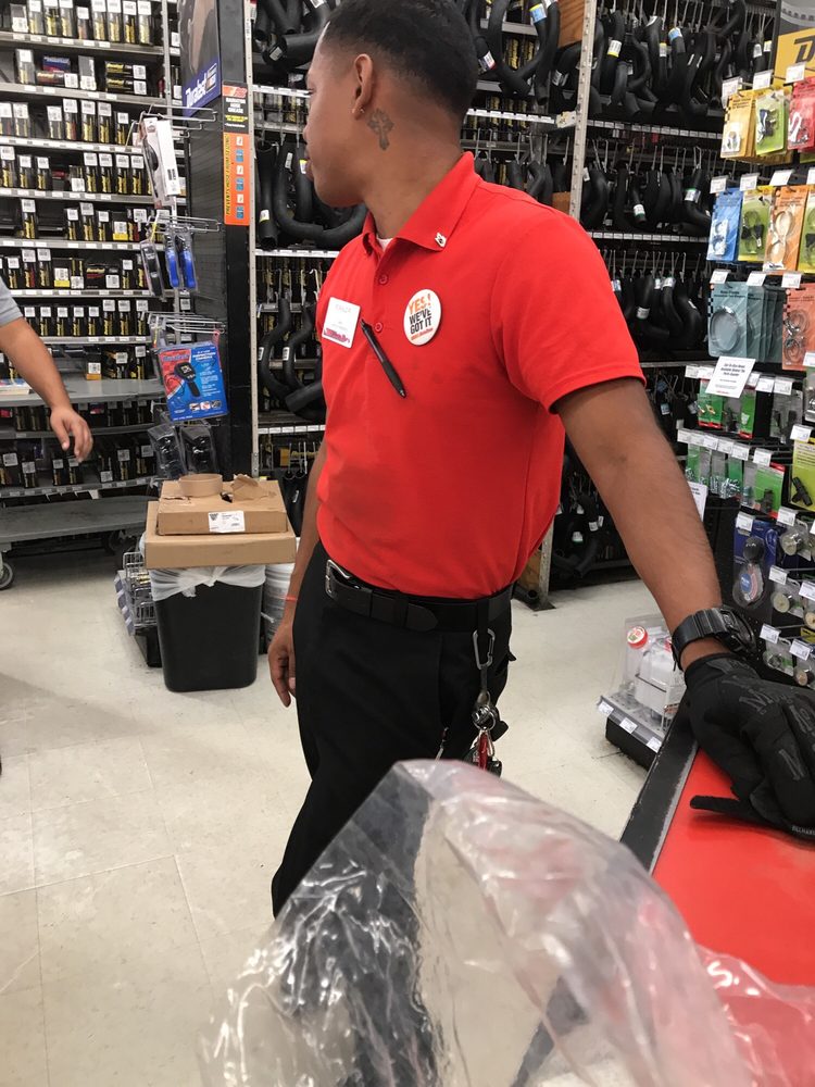 AUTOZONE Updated June 2024 39 Reviews 1138 E Palmdale Blvd