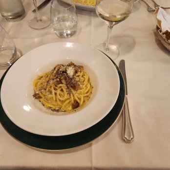 Alfredo alla Scrofa - Italian Near Me - Rome, RM Alfredo alla Scrofa - Italian Near Me - Rome, RM