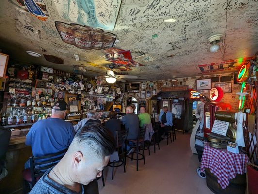 Casale's Halfway Club by null