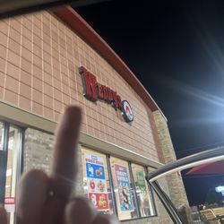 Wendy's - Wendy's being trash