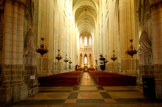 Cathédrale Saint-Pierre-et-Saint-Paul de Nantes by null