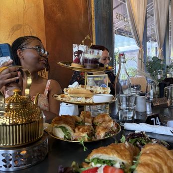 AJ Chocolate House - Chocolatiers & Shops Near Me - Winter Park, Florida