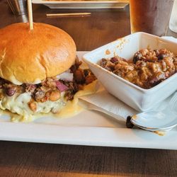 Dublin's Pass - Big Mess with chili side