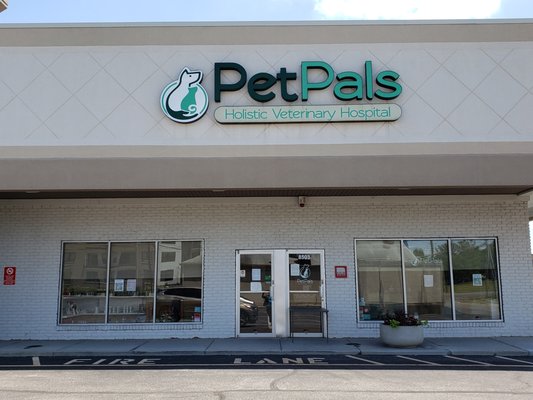pet pals holistic veterinary hospital