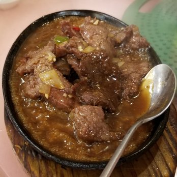 Happy Days - Oops, this is a real beef dish - Seafood Near Me - Honolulu, Hawaii
