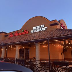 La Parrilla Mexican Restaurant - Exterior