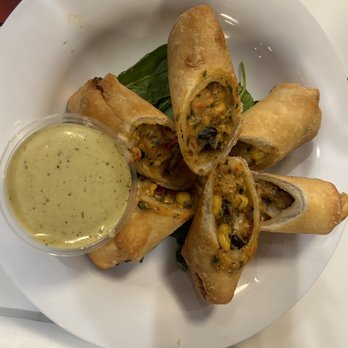 T's Brunch Bar - Egg rolls - Breakfast & Brunch Near Me - Atlanta, Georgia