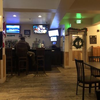 Oliver's Old Towne Tavern - American Near Me - Laurel, Maryland