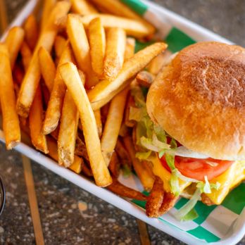Draft & Co - Chicken Tender Melt - Beer Bar Near Me - Milwaukee, Wisconsin Draft & Co - Chicken Tender Melt - Beer Bar Near Me - Milwaukee, Wisconsin