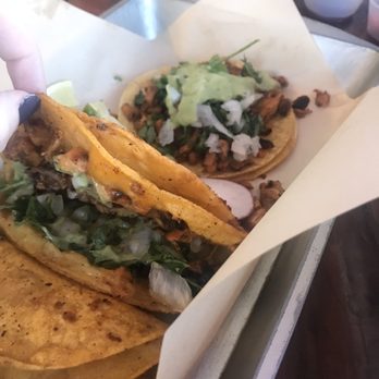 Javi's Chicken and Churros - Chicken tacos and doraditos! - Chicken Shop Near Me - Grandview, Washington Javi's Chicken and Churros - Chicken tacos and doraditos! - Chicken Shop Near Me - Grandview, Washington