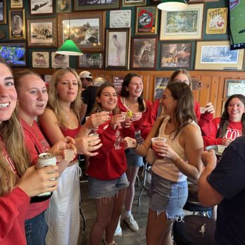 Will's Northwoods Inn - Badger alumnae - Sports Bars Near Me - Chicago, Illinois Will's Northwoods Inn - Badger alumnae - Sports Bars Near Me - Chicago, Illinois