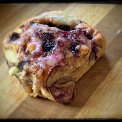 Cobs Bread - Blueberry  lemon  scone