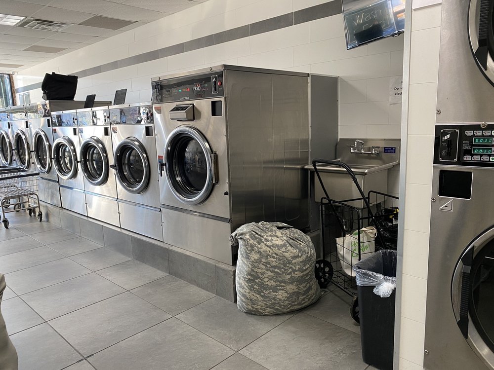 EXPRESS LAUNDROMAT Updated September 2024 10 Photos & 14 Reviews