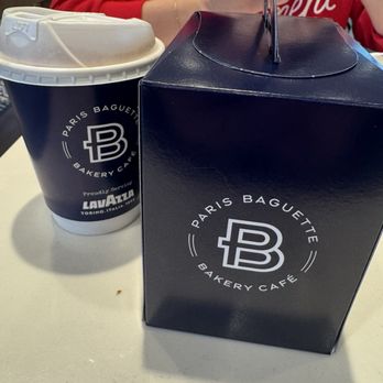 Paris Baguette - Bakeries Near Me - Olivette, Missouri