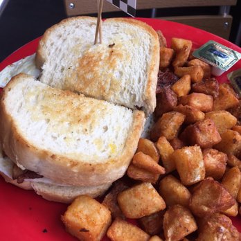 Obi's Fillin Station - American Near Me - Saint Augustine, Florida