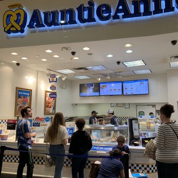 Auntie Anne's - customers at the counter - Pretzels Near Me - Buford, Georgia